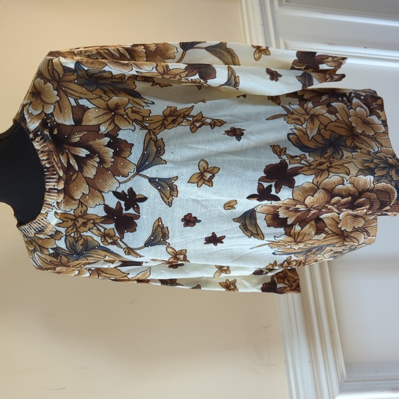 Fall Sweater in brown fall flowers Sz‎ Large - Picture 10 of 12